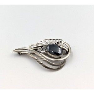 Dancraft Sterling Silver Brooch Faceted Hematite 925 Floral Motifs Vintage Pin